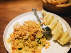 菠萝海鲜炒饭-星叶·东南亚料理(宁波万象汇店)