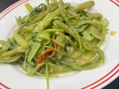 -明本湛江鸡•海鲜小厨(陈家祠店)