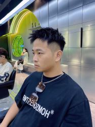 -不迫先生专业男士剪发