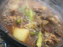 重庆鸡公煲-范贤光鸡公煲(平乐园总店)