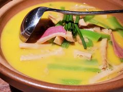 -青年公社烤鸭(熙悦天街店)