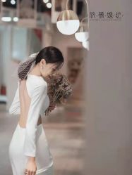 -欣薇婚纱(新源乐汇城店)