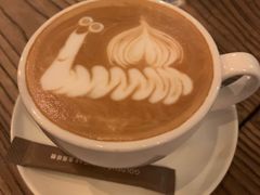 -Common Table · Brunch & Coffee