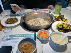 -三个椰子·现砍椰子鸡(金源CBD店)