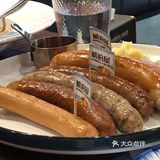 离开武汉后的第一顿,只能说肘子🍖真香