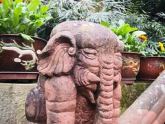 -峨眉山报国寺
