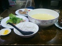 -德致祥云南过桥米线(云天小苑店)