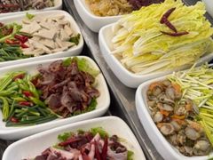 -鑫渔港海鲜本地菜·山海关浑锅(东戴河店)
