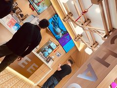 -霸王茶姬(南强街店)