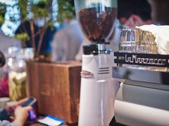 -Metal hands·铁手咖啡