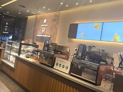 -星巴克臻选(威海威高广场店)