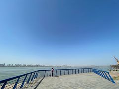 -游心咖啡(青山滨江店)