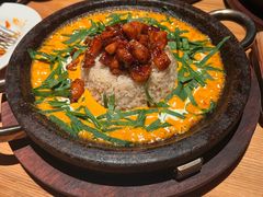 黄咖喱饭配炭烤鸡肉-BELLOCO倍乐(静安店)