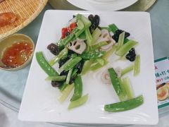 -岭下农庄·农家菜·野生大头鱼·公司团建(福永凤凰山店)