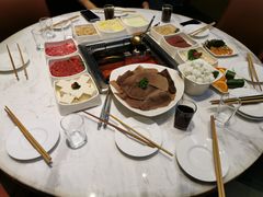 -海底捞火锅(杭州庆春路夜宵主题店)