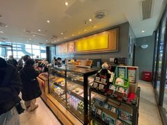 -星巴克(青岛火车北站候车大厅店)