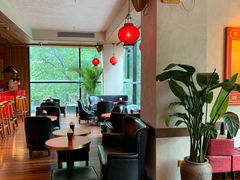 -龙门阵茶屋川菜馆(武康路店)