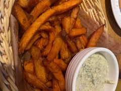 -味德西餐音乐酒吧 Wade's Bar&Grill