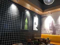 -百新书局(尚悦湾店)