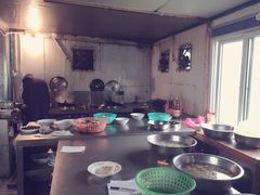 -小六农家乐(崇明西沙湿地店)