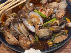 -蚝堡海鲜·威海菜·海肠捞饭·烧烤·亚洲吃蚝公司(幸福门店)