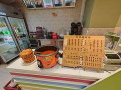 -丽丽三鲜螺蛳粉(田林路店)