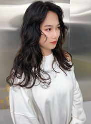 -十六番发型师事务所