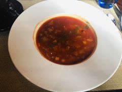罗宋汤-YUE·6·西式融合餐厅(外滩六号店)