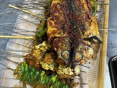 -老广烧烤(骆驼山康馨园店)