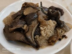 -太婆天府山珍酒楼(亚运村店)