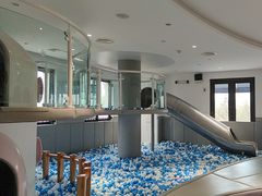 -龙格亲子游泳·水育早教运动中心(绿城店)