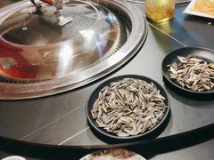 -哈尔滨烧烤·山河村铁锅炖(交大店)