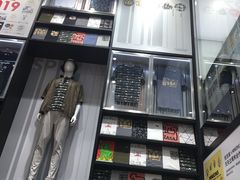 -优衣库(深圳万象天地旗舰店)