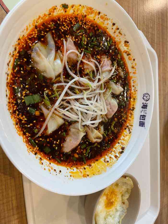 海包面(化龙桥店)-"主要是做早上和中午的生意.晚上关门还挺早.