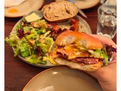 午餐肉蛋三明治-RAC BAR(安福路店)