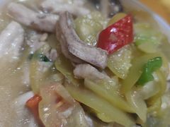 -东方之猪四更烤乳猪(金垦总店)