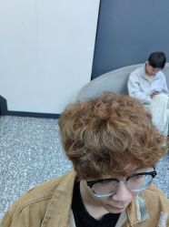 -藤野造型专业烫染接发