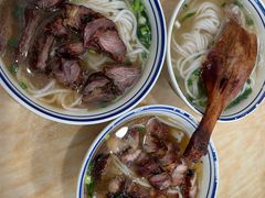 -香辉食馆(新兴路店)