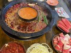 -黄潇洒老火锅(九眼桥宏济巷店)