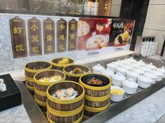 -川骄海鲜自助(王府井奥莱UP TOWN店原世界之花店)