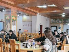 -东巴谷野生菌火锅餐厅