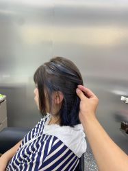 -Tloml salon