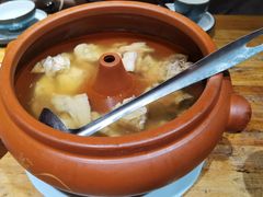 -老滇山寨•云南特色菜•地方菜•民族风情歌舞表演(金碧店)