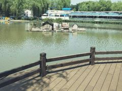 -金庭庄园酒店-停车场