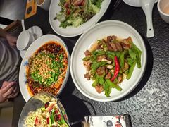 -万重锦·人文川菜馆(骡马市店)