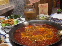 -旧街市鲜货老火锅(大光路店)