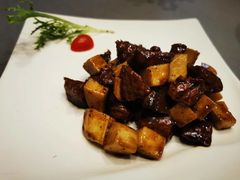 -一江春水·杭帮臻宴(三台山店)