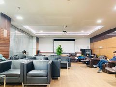 -奔驰上海利星(七宝店)
