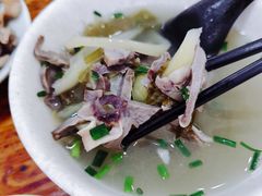 标配酸菜猪杂汤饭-陈记汤饭(水巷口店)