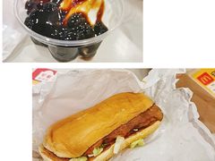 -麦当劳(轻轨曹杨路店)